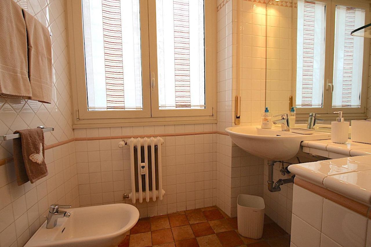 Appartamento Corso Francia 1Br Roma Esterno foto