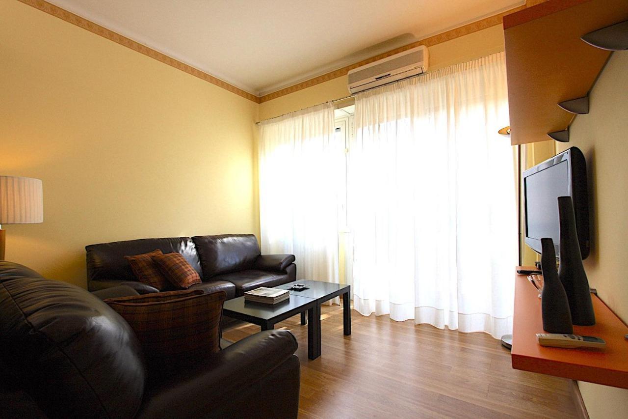 Appartamento Corso Francia 1Br Roma Esterno foto