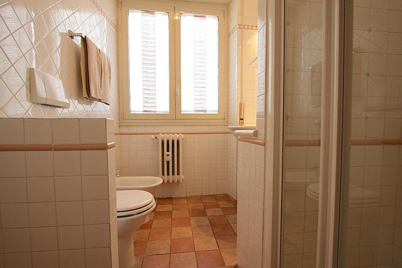 Appartamento Corso Francia 1Br Roma Esterno foto
